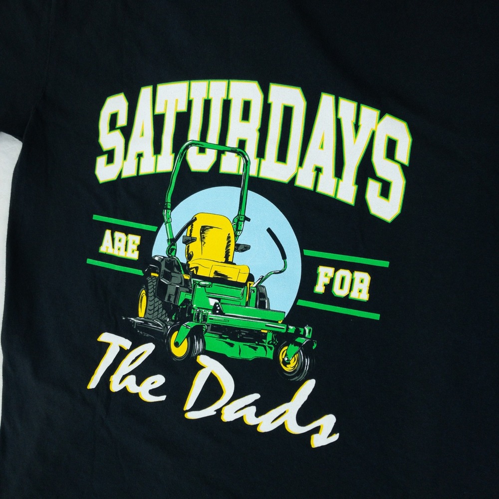 Barstool Sports T-Shirt Mens Medium Black Saturdays Are For Dads Retro Graphic